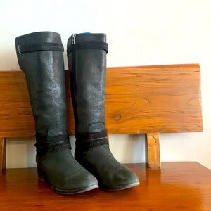 Ugg Darcie riding boots